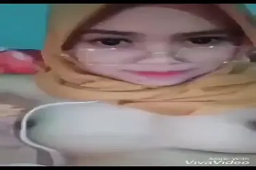 Cewe Imut Colmek